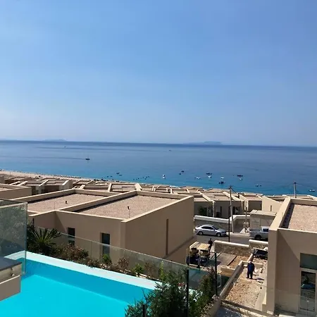 Amazing With Private Pool In Green Coast Villa Palasë